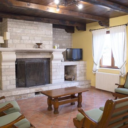 Hotel Agriturismo Macchiacupa Ariano Irpino Exterior foto