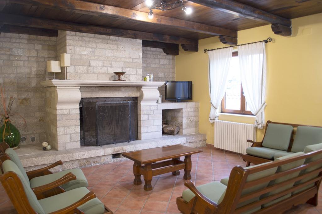 Hotel Agriturismo Macchiacupa Ariano Irpino Exterior foto