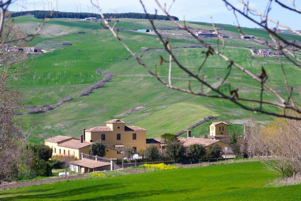 Hotel Agriturismo Macchiacupa Ariano Irpino Exterior foto